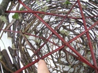 Twig lattice to cover a basket