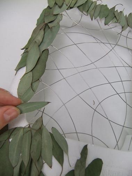 Overlap each leaf to cover the entire surface.