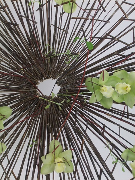 Twig structure for floral art