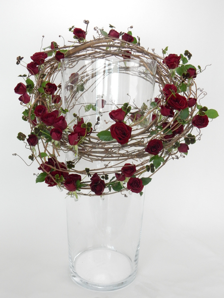 Ring-a-round floral art design