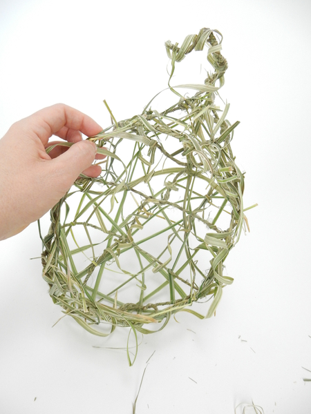 Grass nest ready to design with
