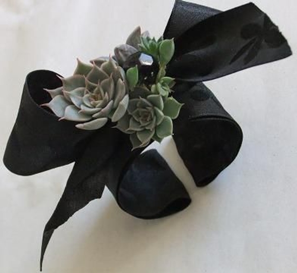 Wrist Corsage Wrist Corsage