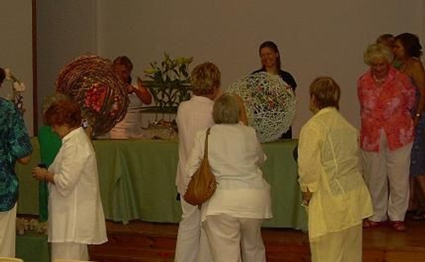Floral Art Demonstration by Christine de Beer Floral Art Demonstration by Christine de Beer