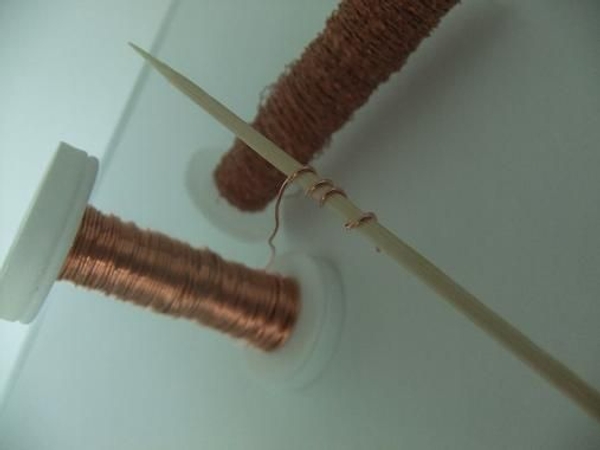 Curl wire tendrils Curl wire tendrils