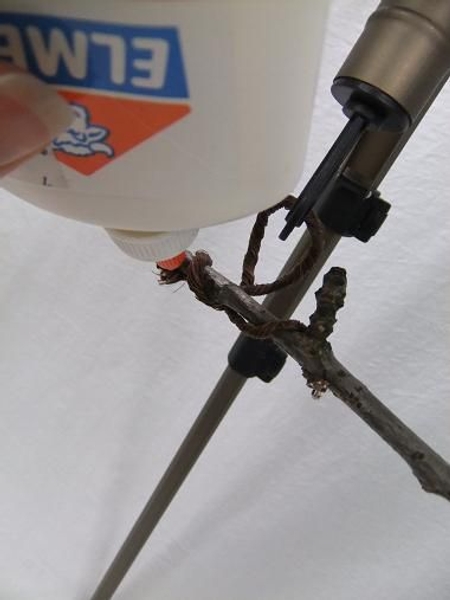 Add a dab of glue to neaten the rustic wire tips Add a dab of glue to neaten the rustic wire tips