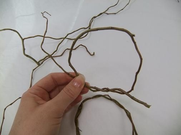 Weave another willow wreath Weave another willow wreath