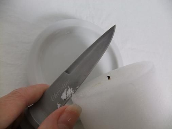 Scrape wax to make snow flakes Scrape wax to make snow flakes