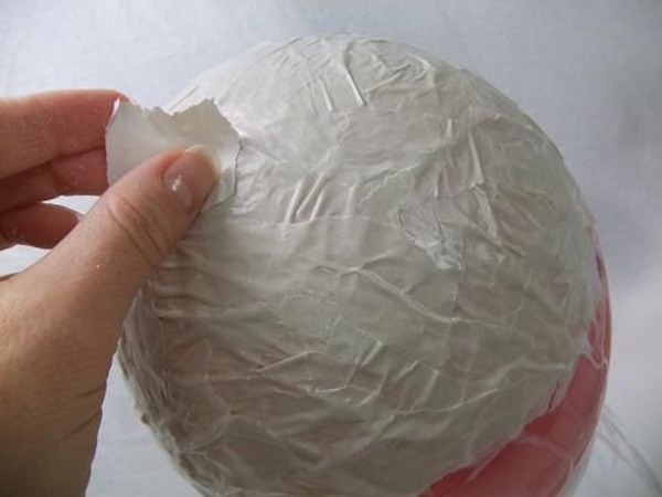 Add a few more layers of glue and paper. Add a few more layers of glue and paper.