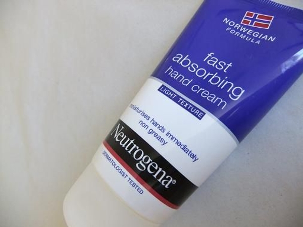 Neutrogena Norwegian Formula hand cream in my tool bag Neutrogena Norwegian Formula hand cream in my tool bag