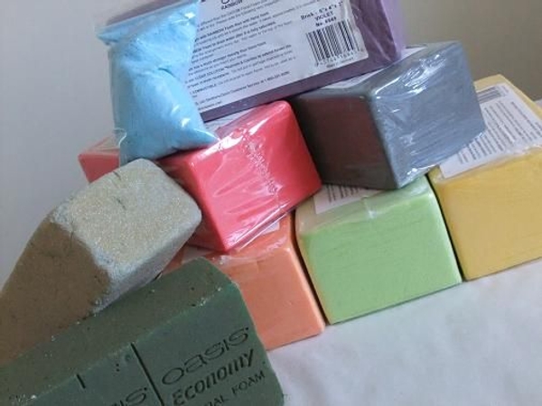 OASIS Floral Foam. OASIS Floral Foam.