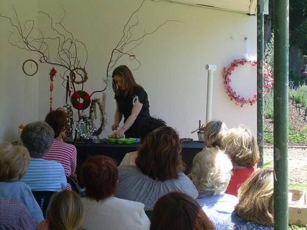 Wreath making demonstration Wreath making demonstration