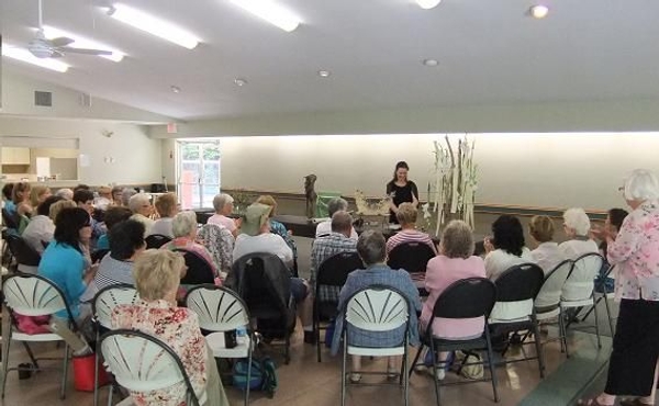 Just Right Floral Art Demonstration. Just Right Floral Art Demonstration.