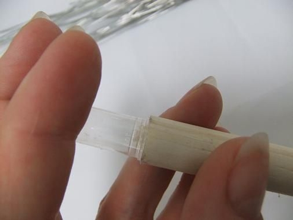 Measure the width of the test tube. Measure the width of the test tube.