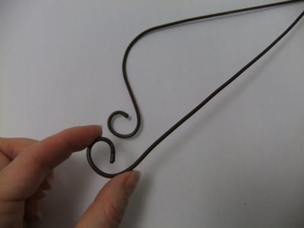 Curl a second wire. Curl a second wire.