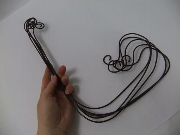 Curl all the wires. Curl all the wires.