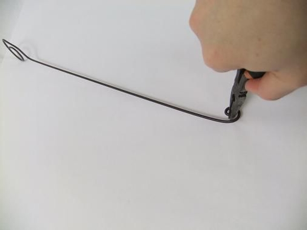 Curl the other end. Curl the other end.