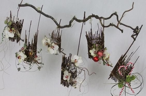 Six twig lanterns Six twig lanterns