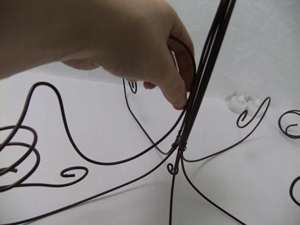 Wire the candle nest wire to the middle wire Wire the candle nest wire to the middle wire