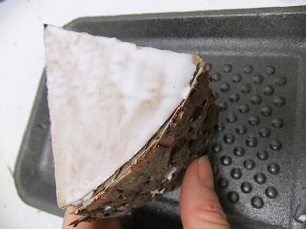 Cover both the top and sides. Cover both the top and sides.