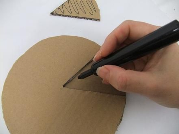 Mark and cut the other cardboard disks Mark and cut the other cardboard disks
