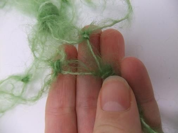 Knot the strands between the previous knots Knot the strands between the previous knots