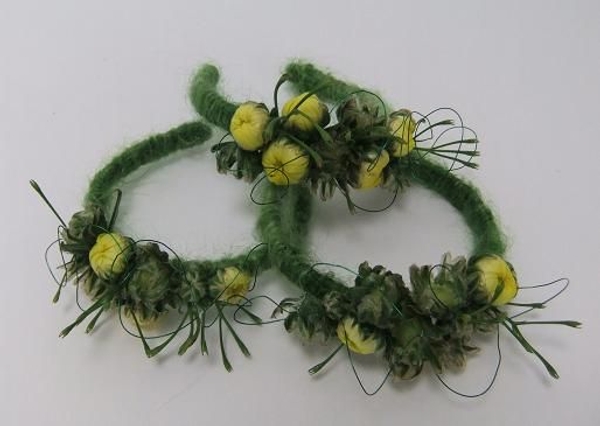 Once, twice, thrice floral bracelet designs Once, twice, thrice floral bracelet designs