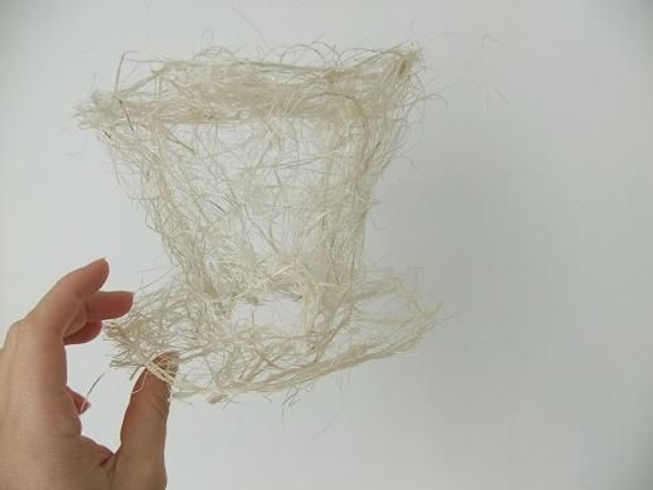 Sisal top hat ready to design with. Sisal top hat ready to design with.