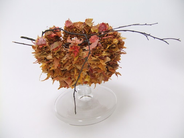 Spiked Autumn leaf cauldron ready to design with