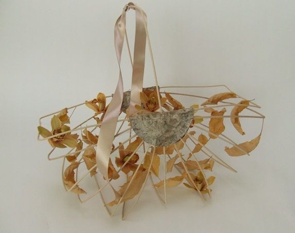 Whisk floral art design Whisk floral art design