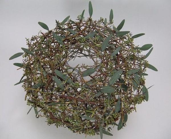 Seeded Eucalyptus Christmas table top wreath