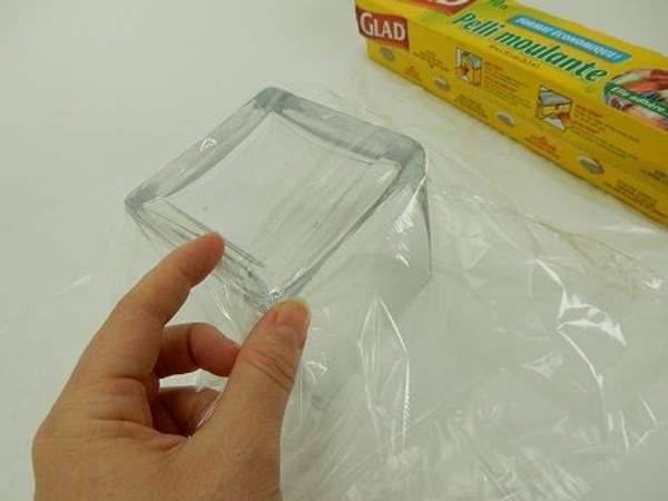 Turn a cube vase upside down Turn a cube vase upside down