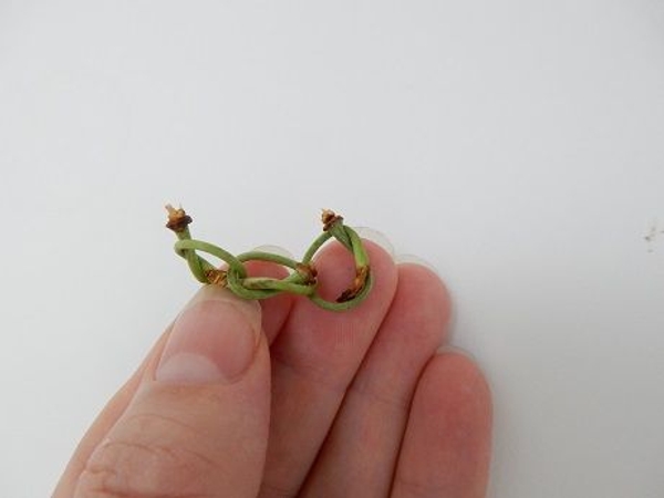 Tie another stem Tie another stem