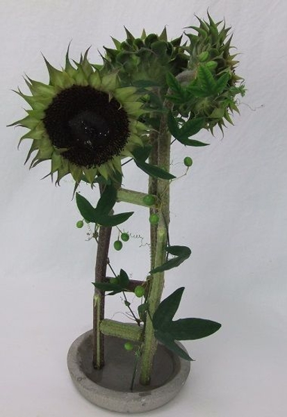 A leg to stand on floral art design A leg to stand on floral art design
