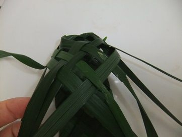 Fold each leaf up and weave through Fold each leaf up and weave through