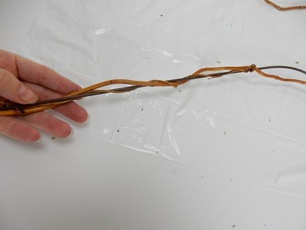Weave all the way down the handle part of the wand Weave all the way down the handle part of the wand