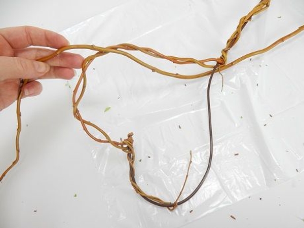 Weave in another twig Weave in another twig