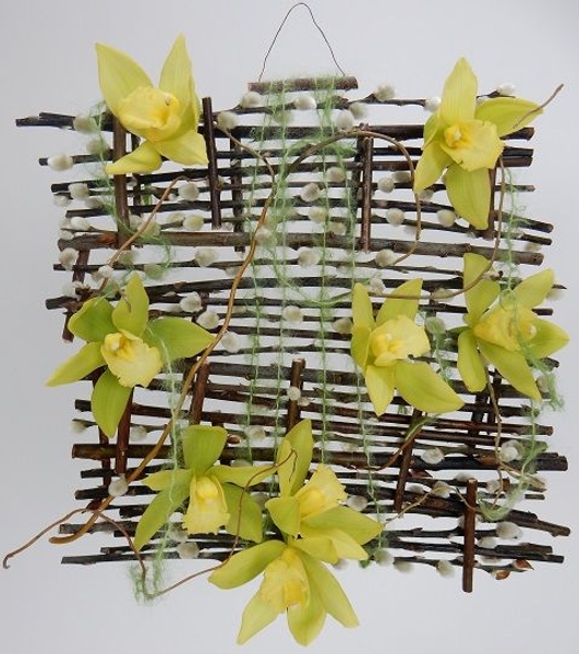 Pulling some Strings Floral Art Design Pulling some Strings Floral Art Design