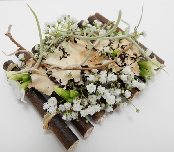 Willow twigs, Lichen, Spanish Moss, Kalanchoe and Gypsophila corsage Willow twigs, Lichen, Spanish Moss, Kalanchoe and Gypsophila corsage