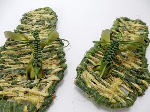 Weaving slip on sandals Weaving slip on sandals