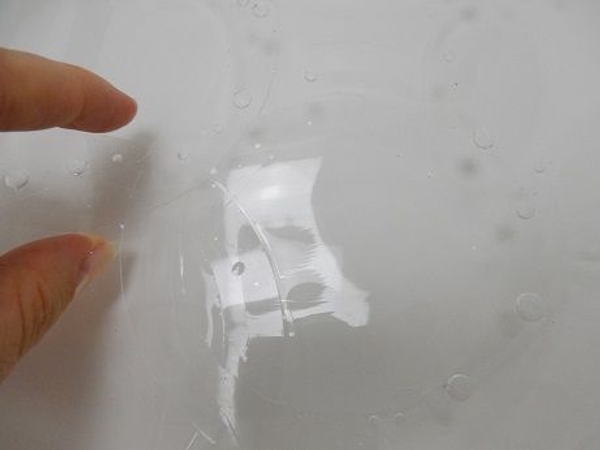 Continue adding rings to cover the water surface Continue adding rings to cover the water surface