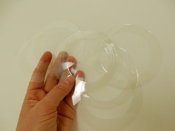 Cut rings to loosely cover the surface of your container Cut rings to loosely cover the surface of your container