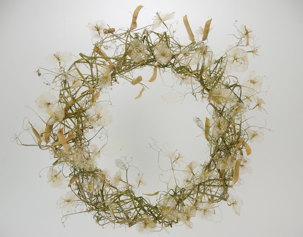 bent floral art design bent floral art design