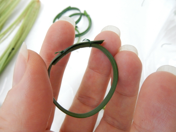 I simply twisted the wire and cut the end pieces smaller I simply twisted the wire and cut the end pieces smaller
