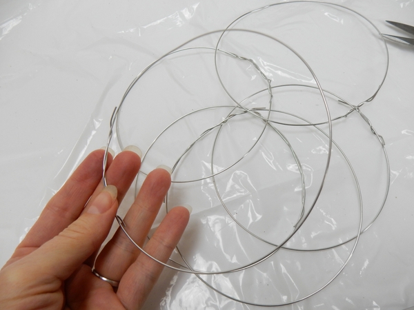 I prefer to make a few rings and then assemble the ball shape I prefer to make a few rings and then assemble the ball shape