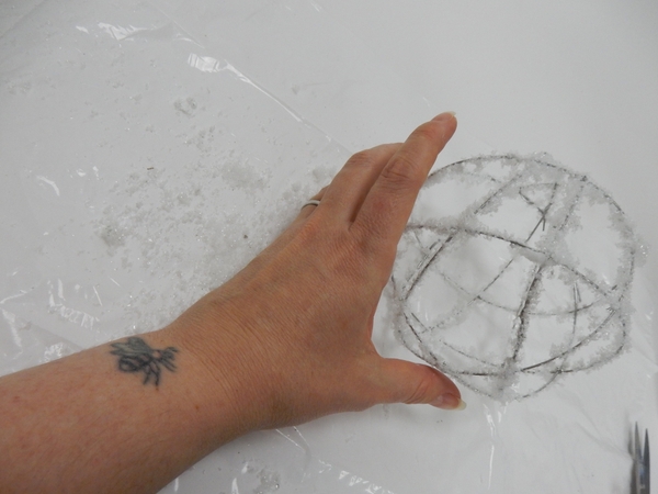Set aside to dry completely Set aside to dry completely