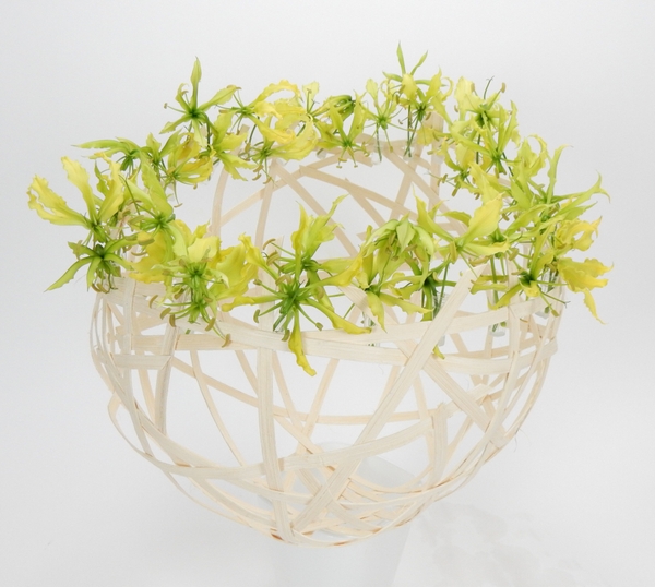 Beginning floral art design Beginning floral art design