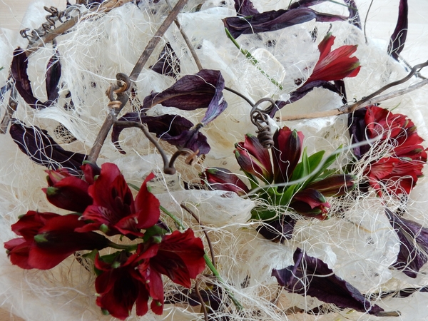 Grape vine tendrils, alstroemeria, and dried lily petals