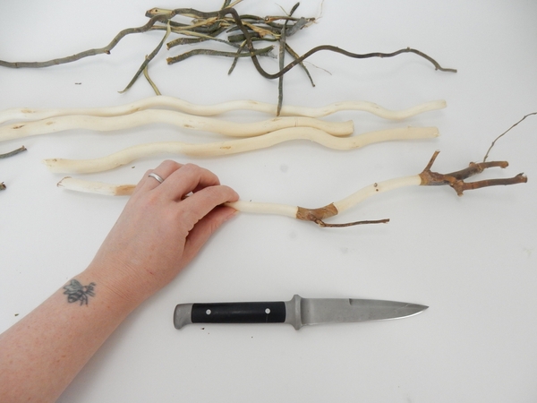 As an alternative cut away sections of bark and only strip those places to expose the wood As an alternative cut away sections of bark and only strip those places to expose the wood