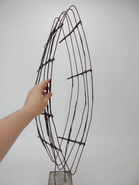 The basic wire armature is now ready to design with The basic wire armature is now ready to design with
