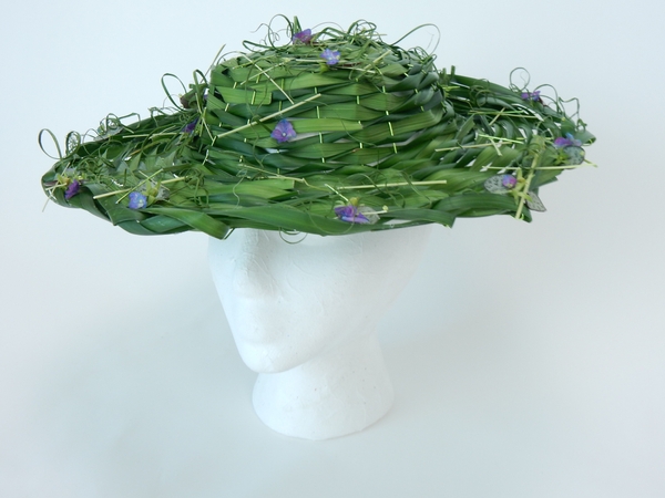 Lily grass and hydrangea hat Lily grass and hydrangea hat